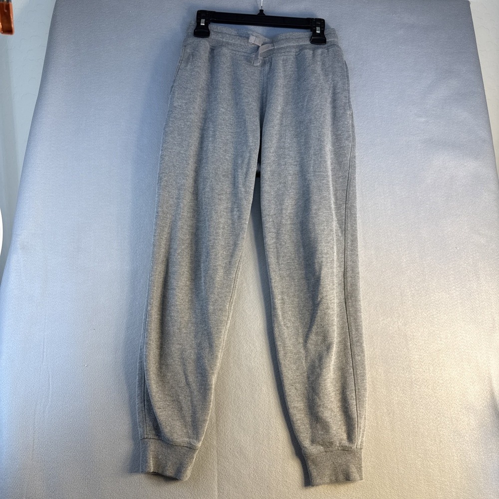 Richer Poorer Jogger Sweatpants Size Small, Drawstring, Pockets